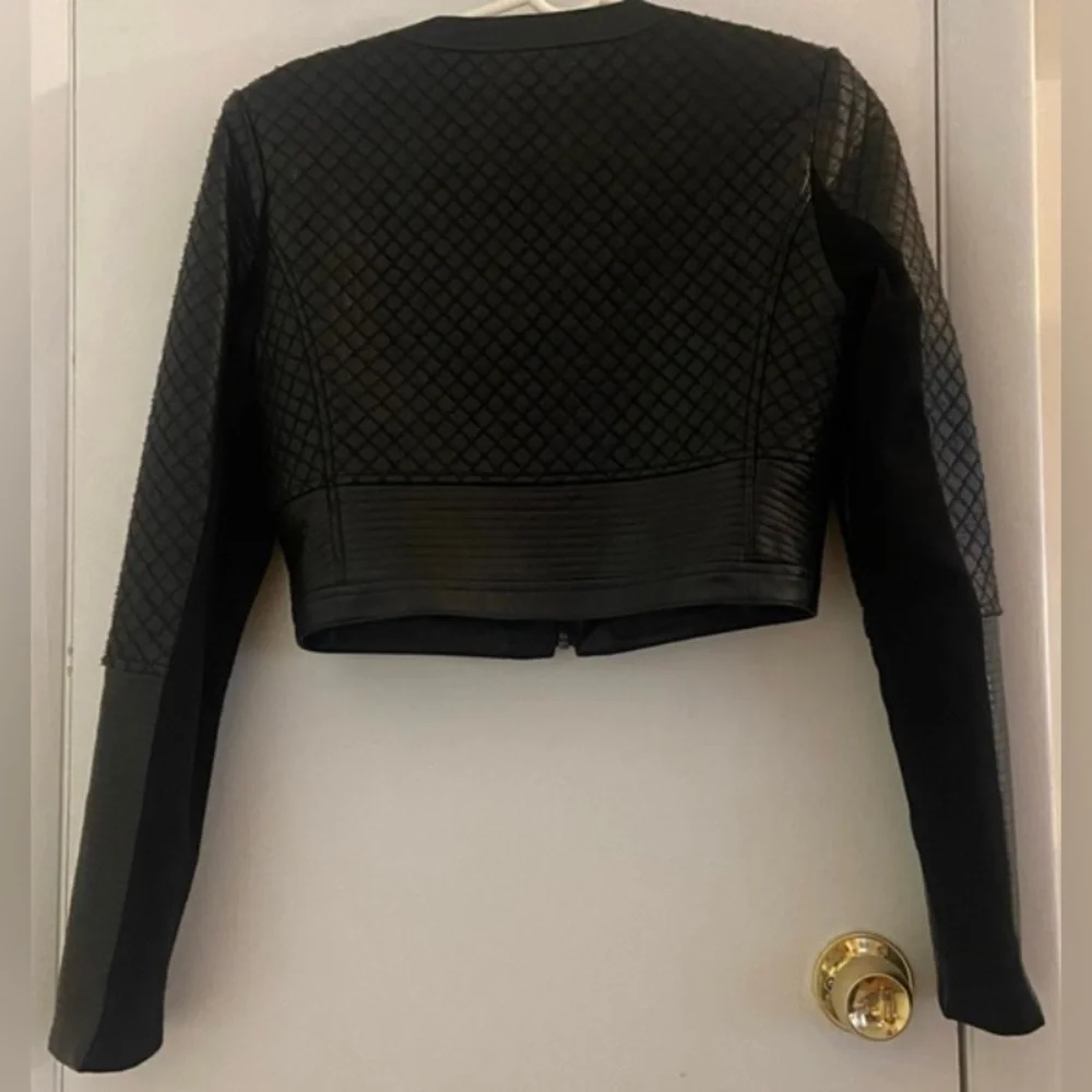 BCBC MAXAZRIA Crop Jacket - Picture 2 of 6